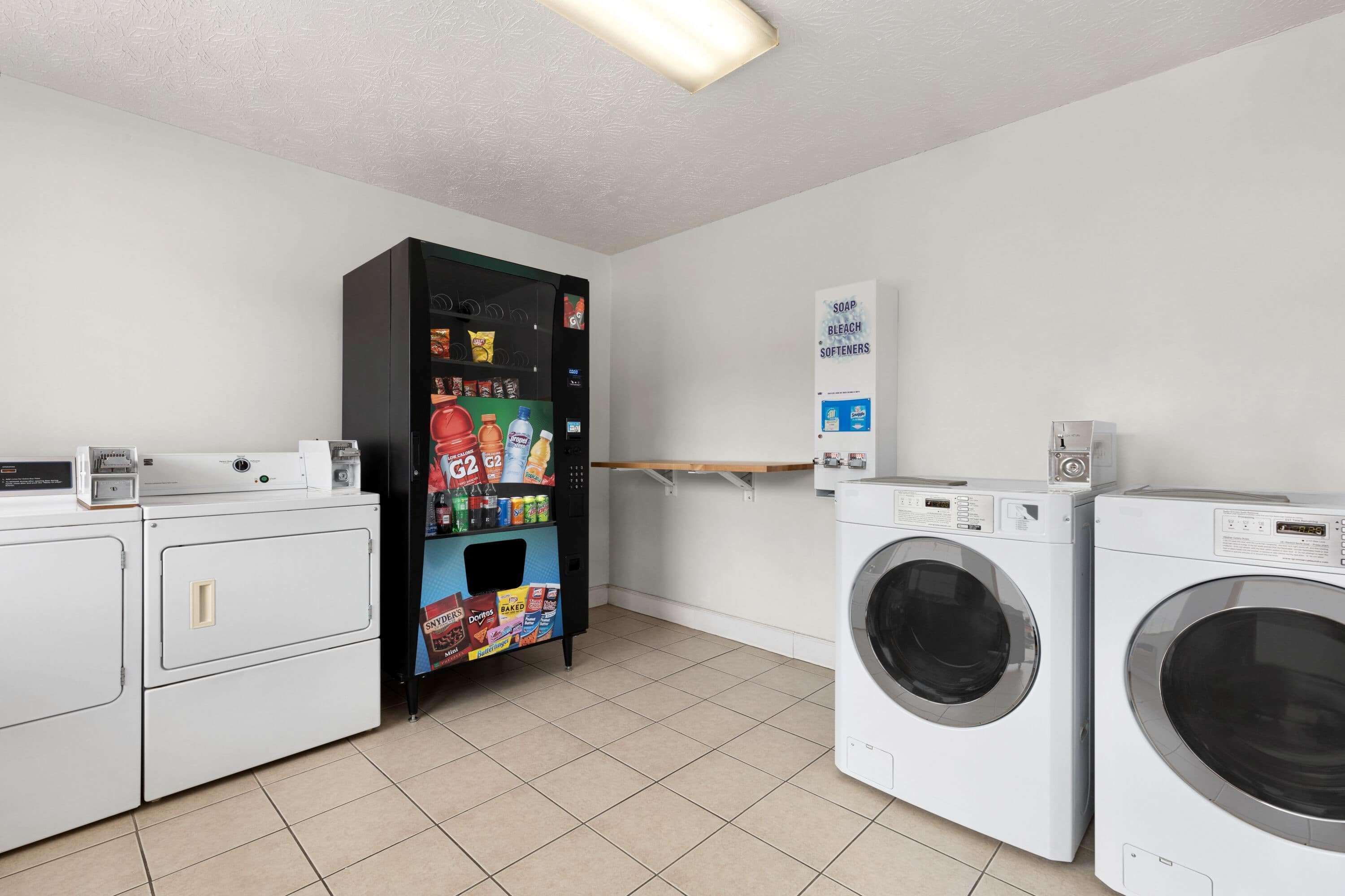 Super 8 By Wyndham Whites Creek/ Nashville Nw Area Buitenkant foto